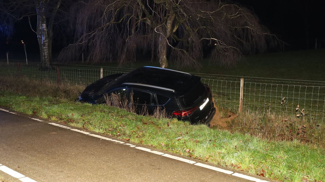 De gestolen auto (foto: Kevin Kanters / SQ Vision).