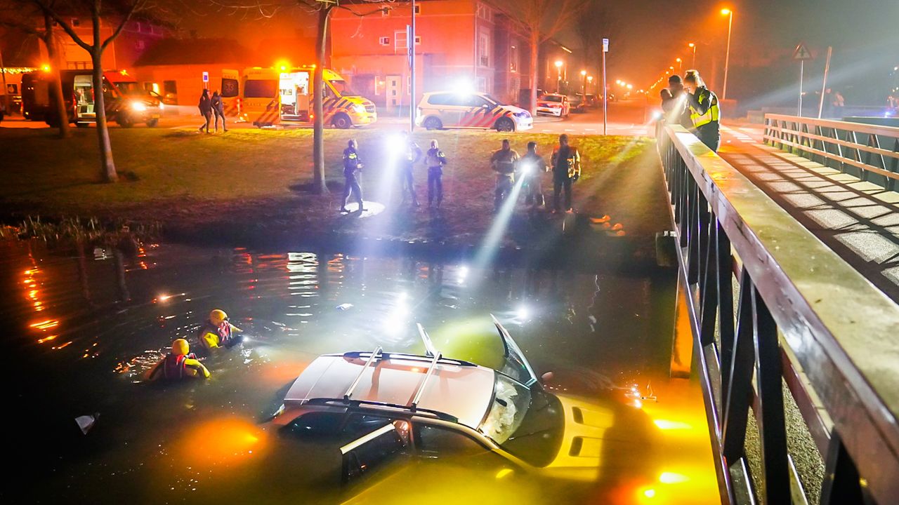 De auto werd van alle kanten belicht (foto: Sem van Rijssel/SQ Vision Mediaprodukties).