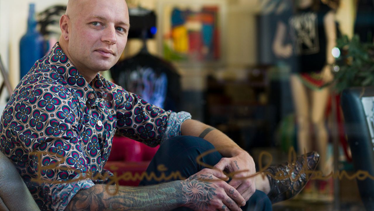 Ben werkte al eerder mee aan het opknappen van de buurt. (Foto: Nick Franken)