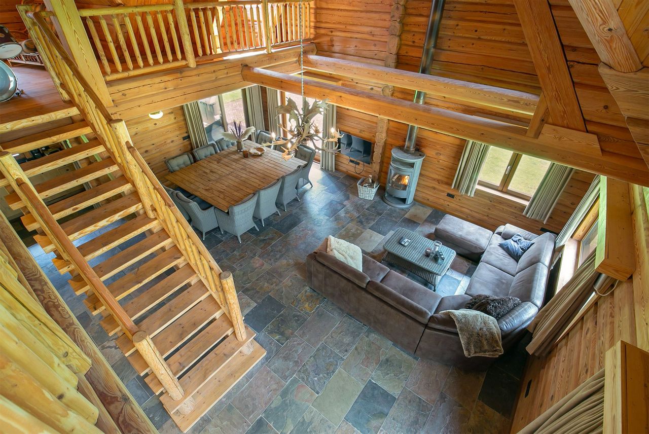 De huiskamer (foto: Van den Berk& Kerkhof Makelaars).