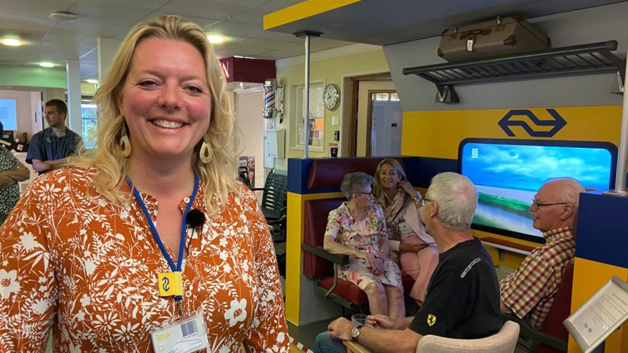 NS-woordvoerster Willemijn Weinands bij de Hoofdreiscoupé (foto: Erik Peeters)