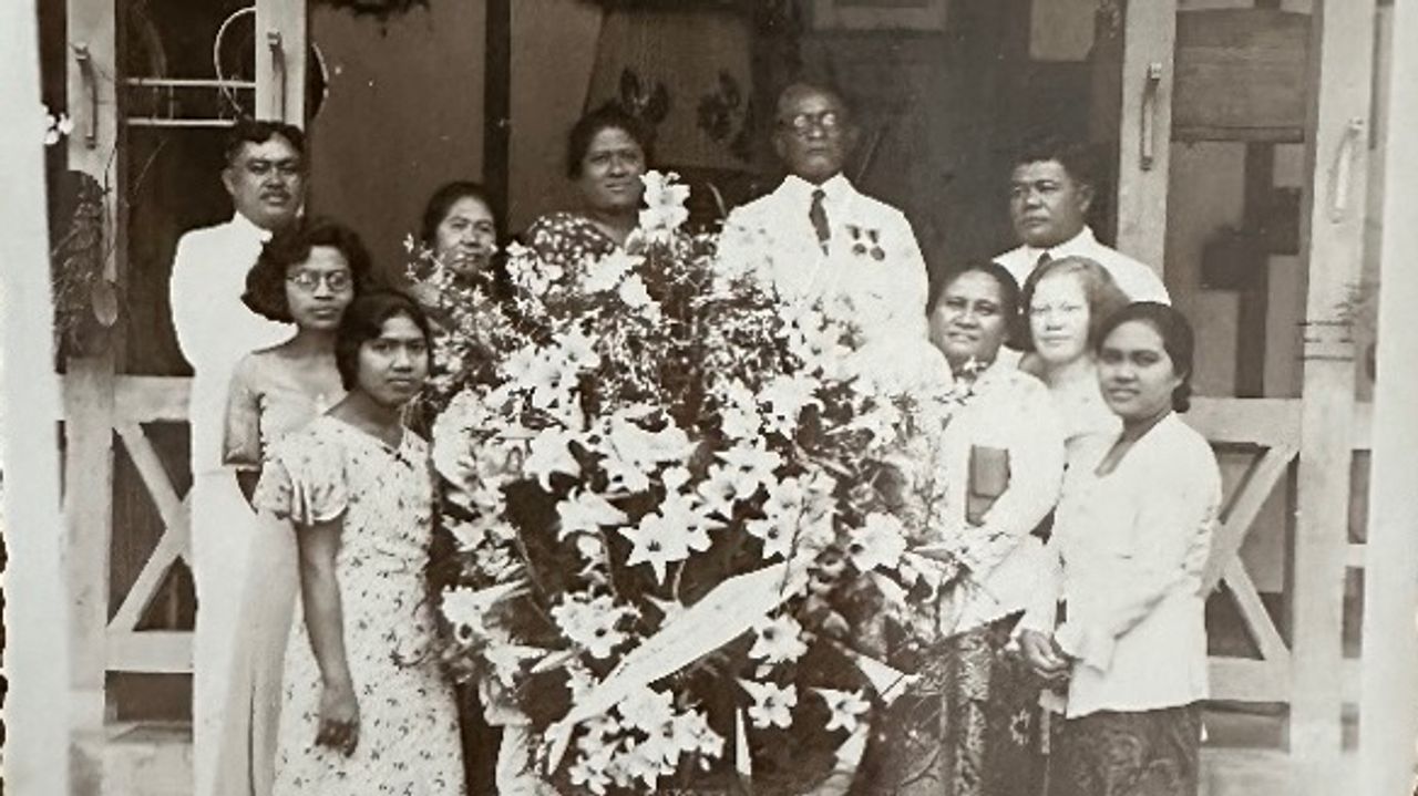 De adellijke familie van Isje’s moeder in Indonesië (foto: privé).