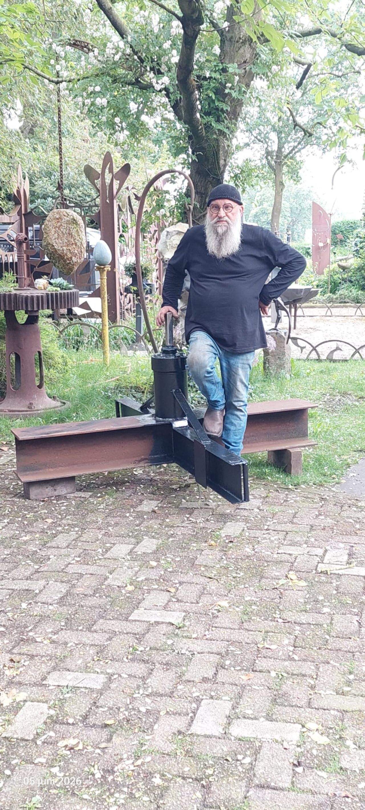 Kunstenaar Juul Baltussen (eigen foto).