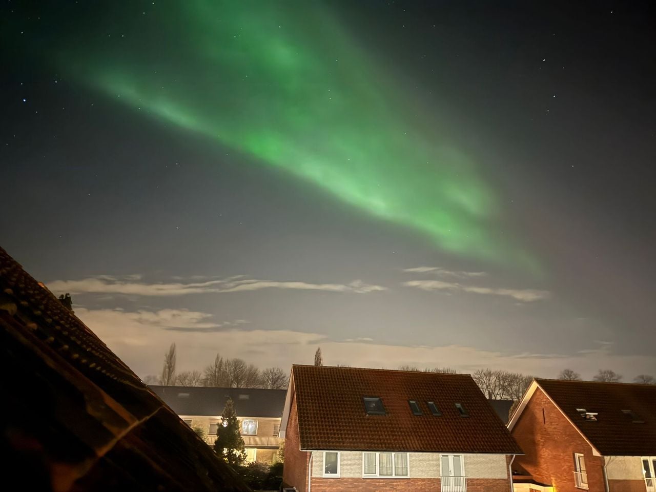 Magische lucht in Ravenstein (Frank van der Krabben)..