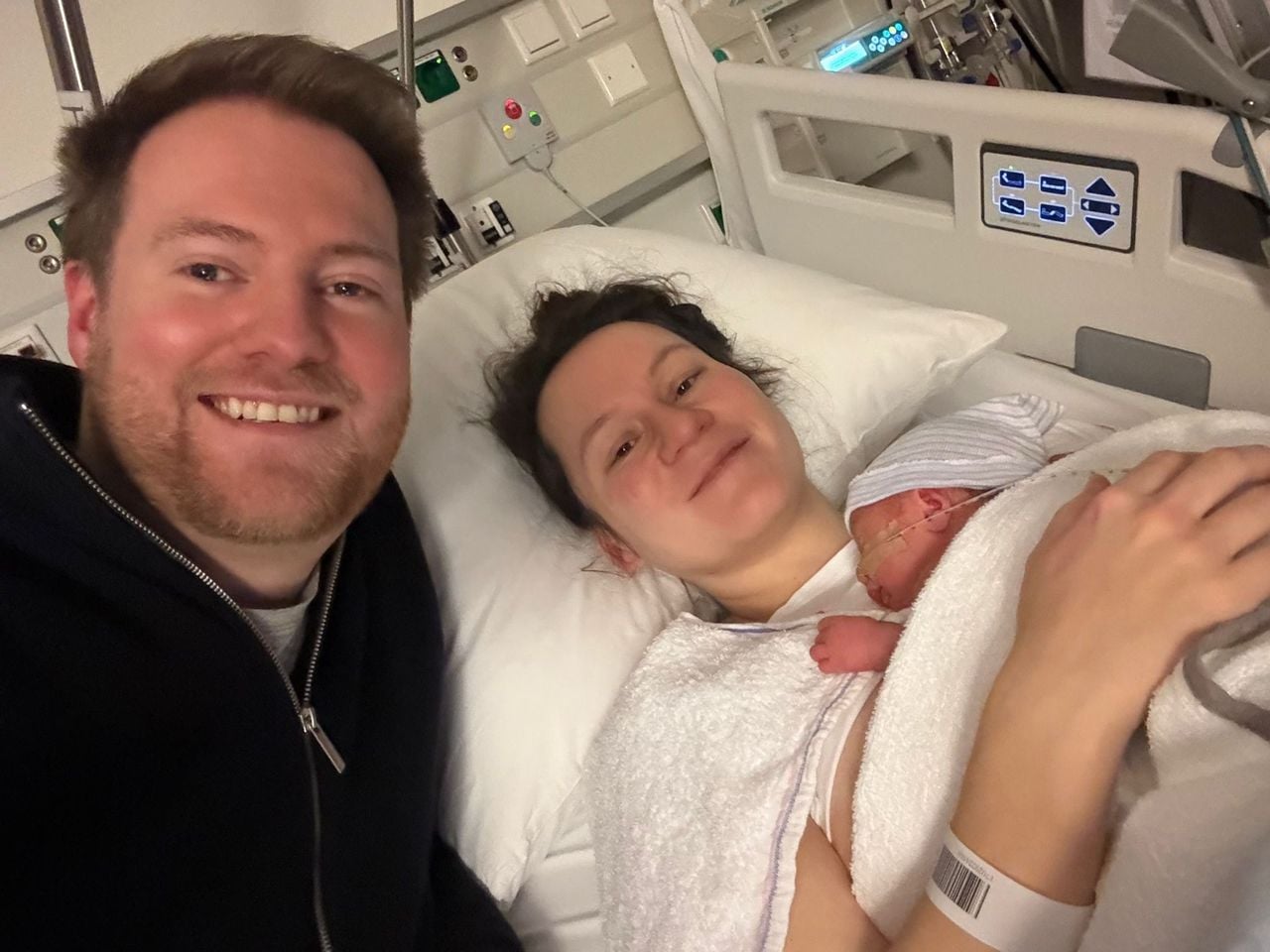 Kerstkindje Sam werd geboren in het Catharina Ziekenhuis. (Foto: Catharina Ziekenhuis)