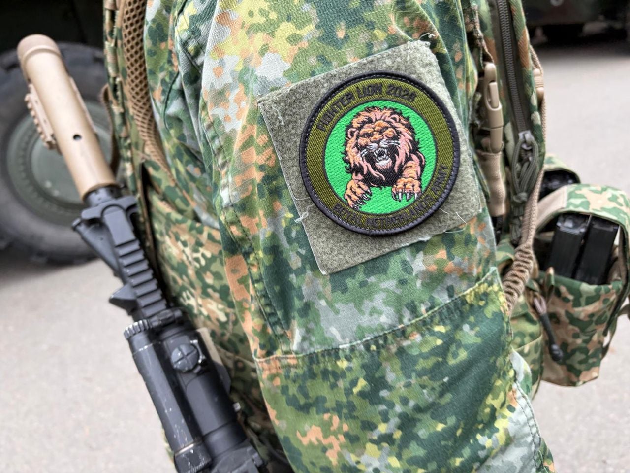 Het embleem van de militaire oefening (foto: Willem-Jan Joachems). 