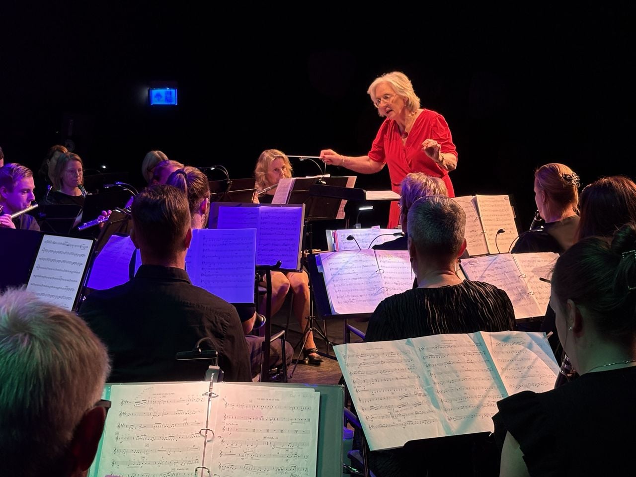 Burgemeester Annemieke van de Ven op de bok (foto: Karin Kamp).