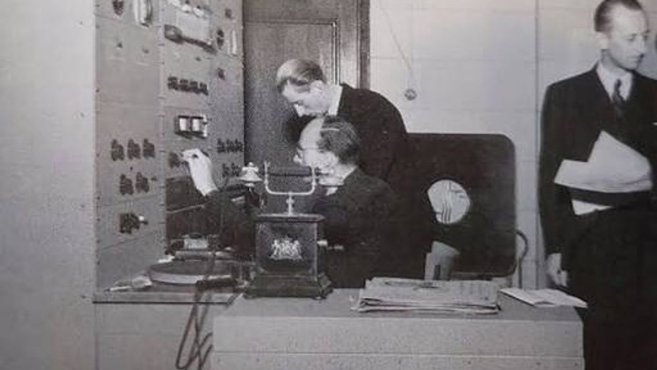 techniek bij Herrijzend Nederland (foto: Nationaal Archief)