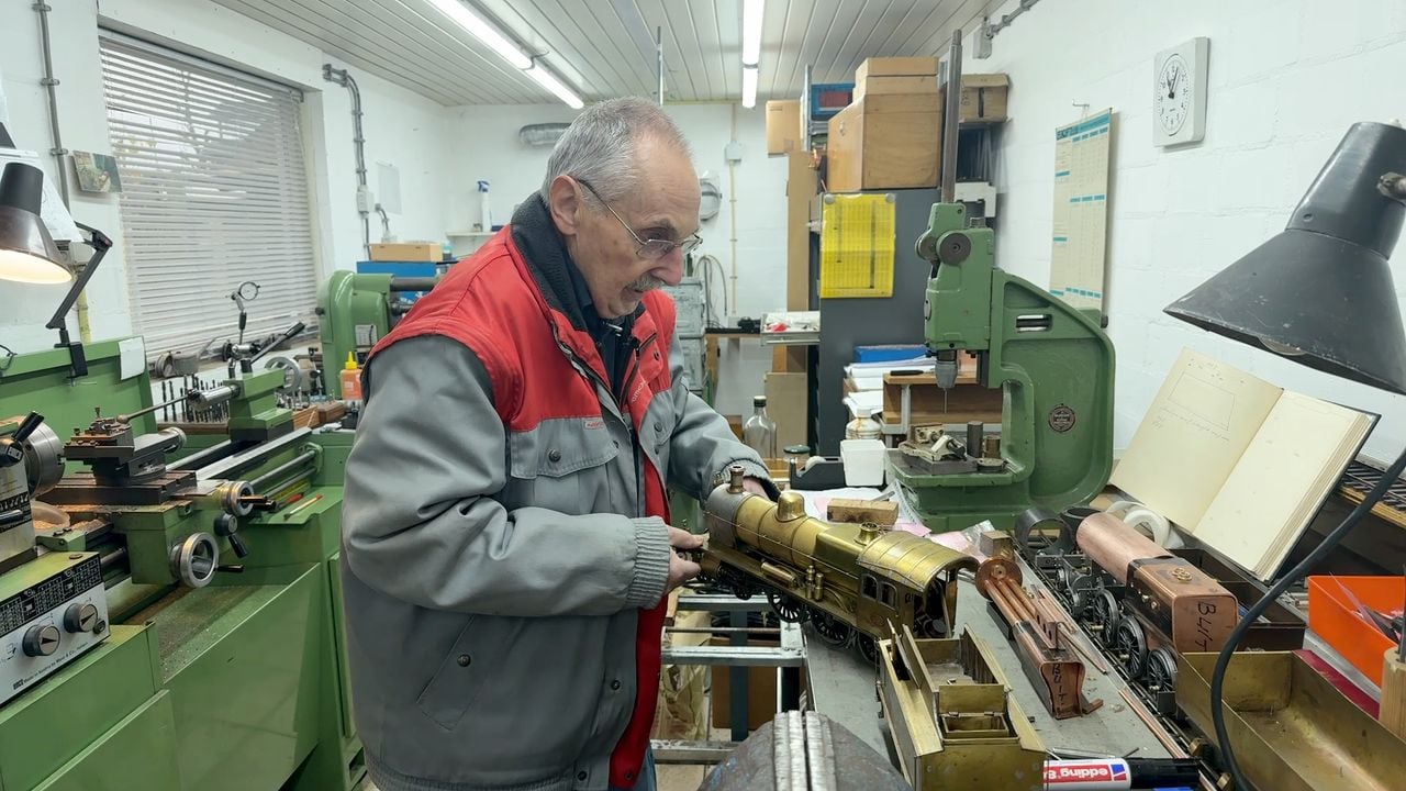 Het duurt zo’n vijftien jaar voordat één stoomlocomotief af is (foto: Megan Hanegraaf).