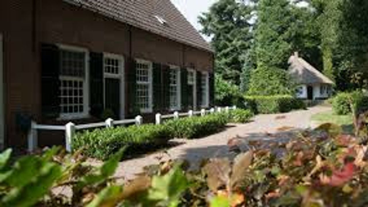 Herenkamer Oude Buisse Heide (foto: Natuurmonumenten).