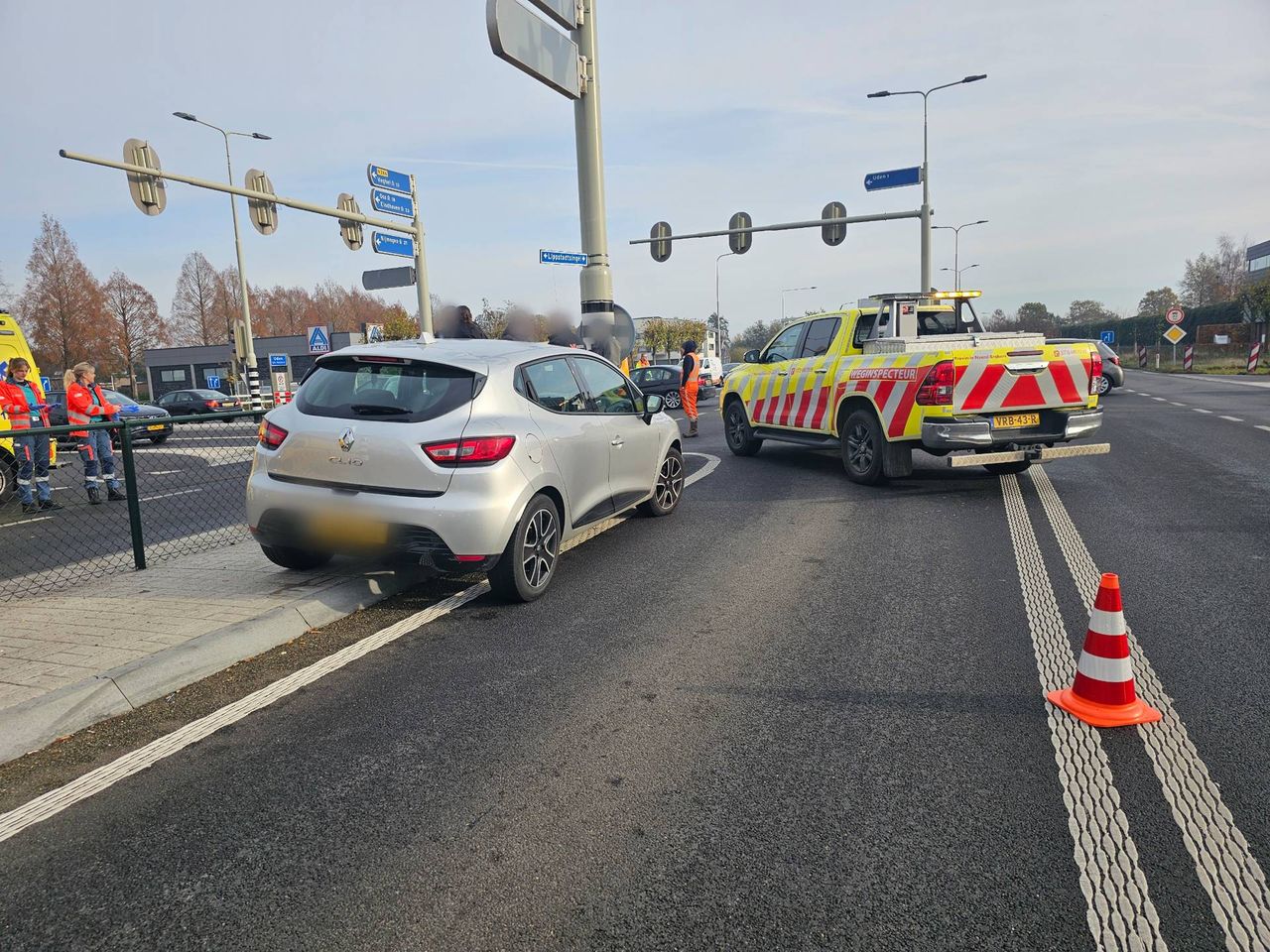 Op de kruising van de Lippstadtsingel met de Velmolenweg in Uden gebeuren vaker ongelukken (foto: Addy Smits /Persbureau Heitink).