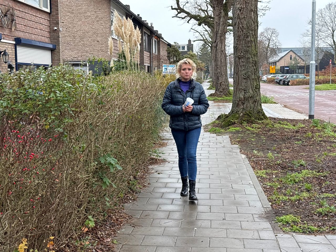 Van ’s ochtends negen uur totdat het weer donker wordt zoekt Cindy naar Kaya (foto: Omroep Brabant).