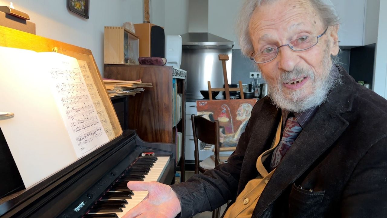 Herman van der Vliet componeert al 83 jaar muziek.