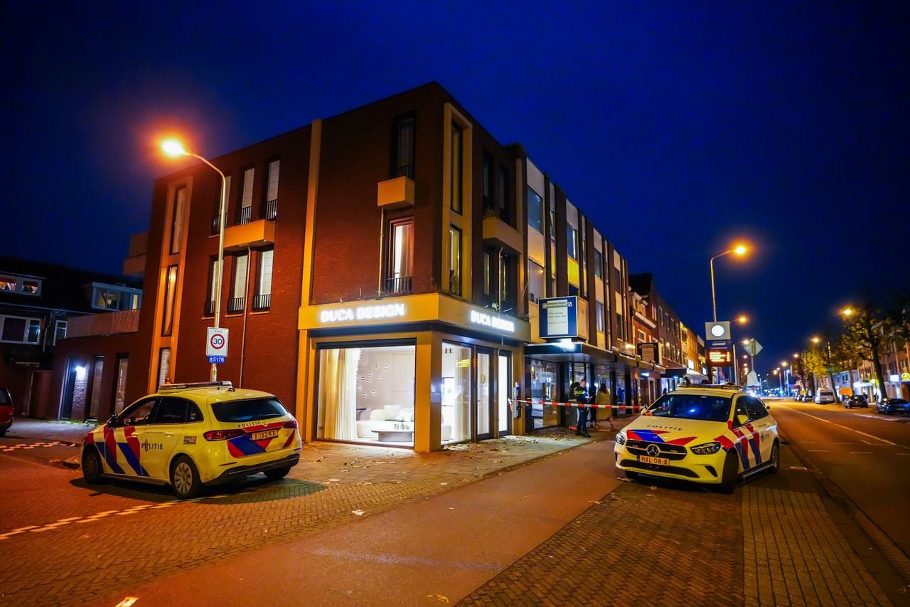 Het gebouw waar de explosie plaatsvond (foto: Persbureau Heitink).