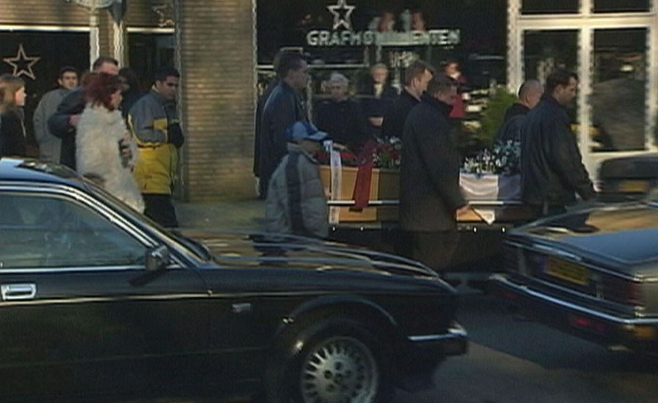 De pers was er ook tijdens de uitvaart van Pierre Bouleij