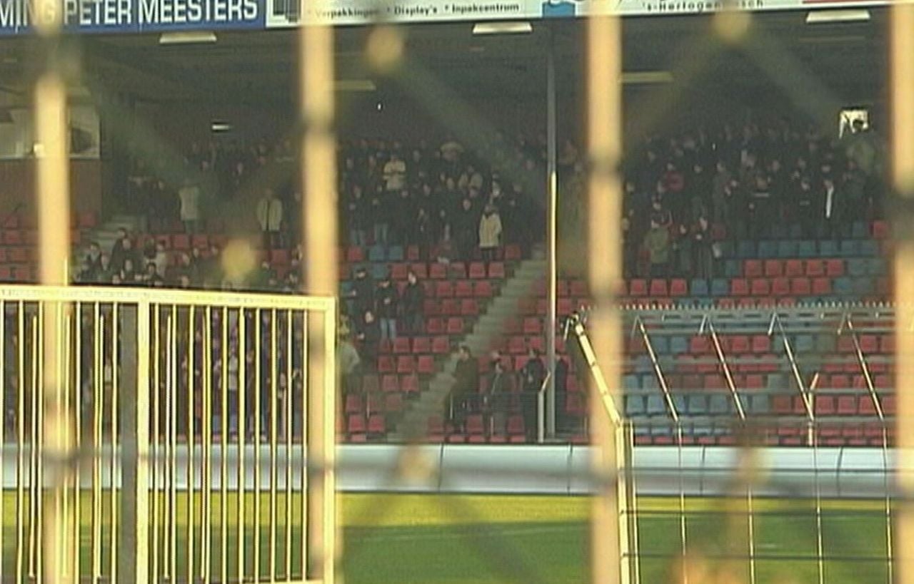 Later werd Pierre Bouleij alsnog in het FC Den Bosch stadion herdacht (foto: Omroep Brabant).