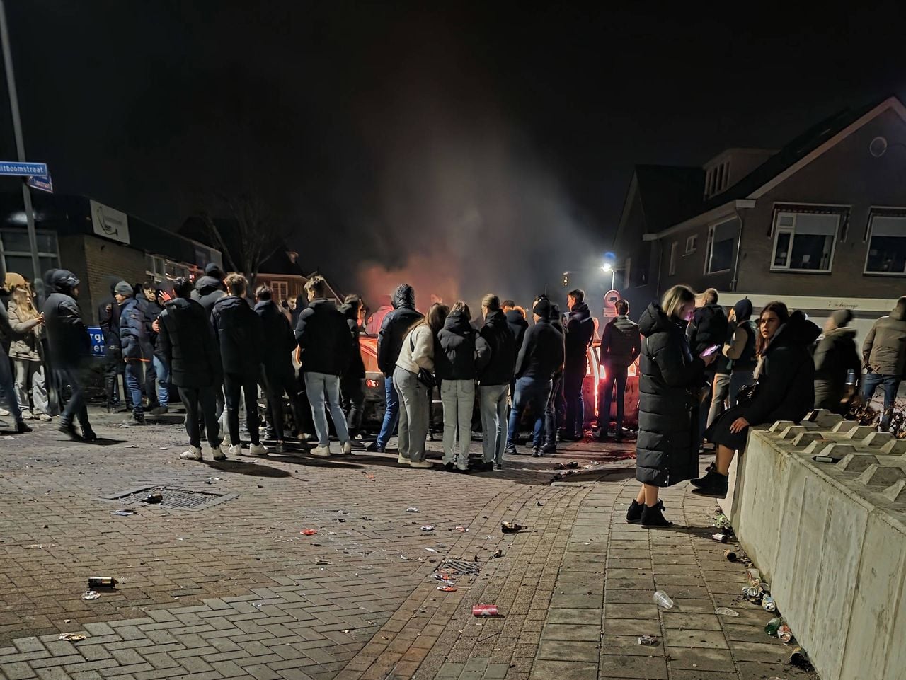 Het was voor de verandering gemoedelijk druk in Veen (foto: Erik Haverhals/Persbureau Heitink).