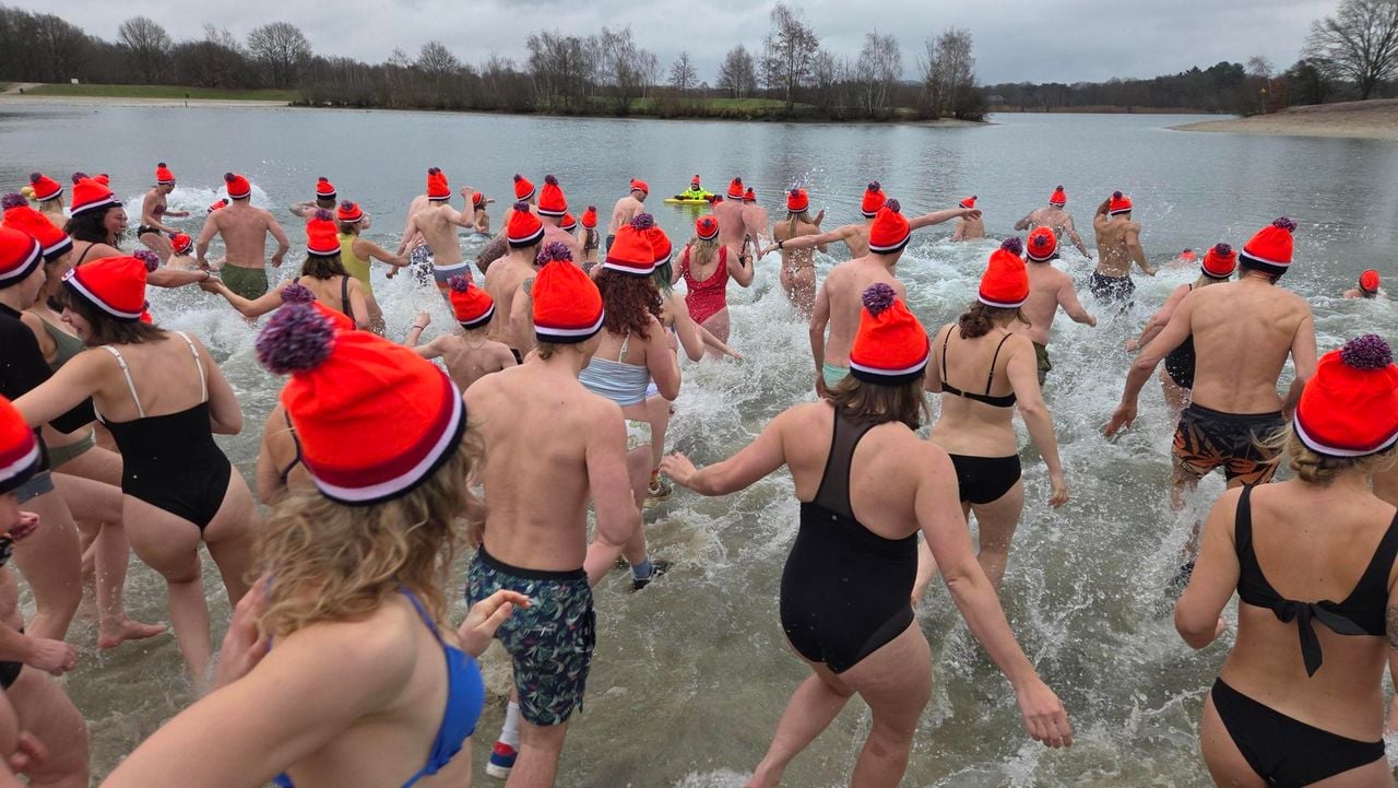 Nieuwjaarsduik Galderse Meren.