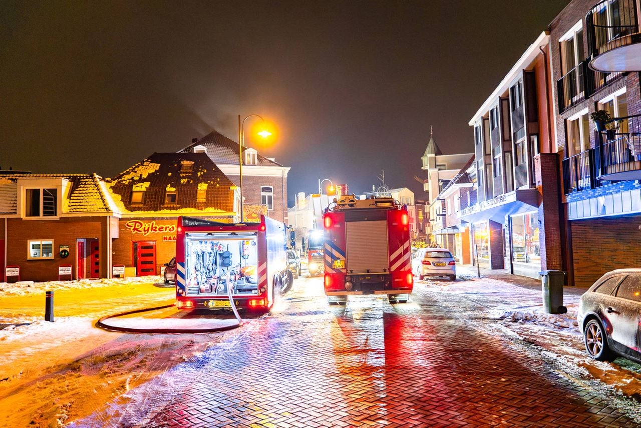 Brand in Veghel (foto: Lucas Lammers / Persbureau Heitink). 