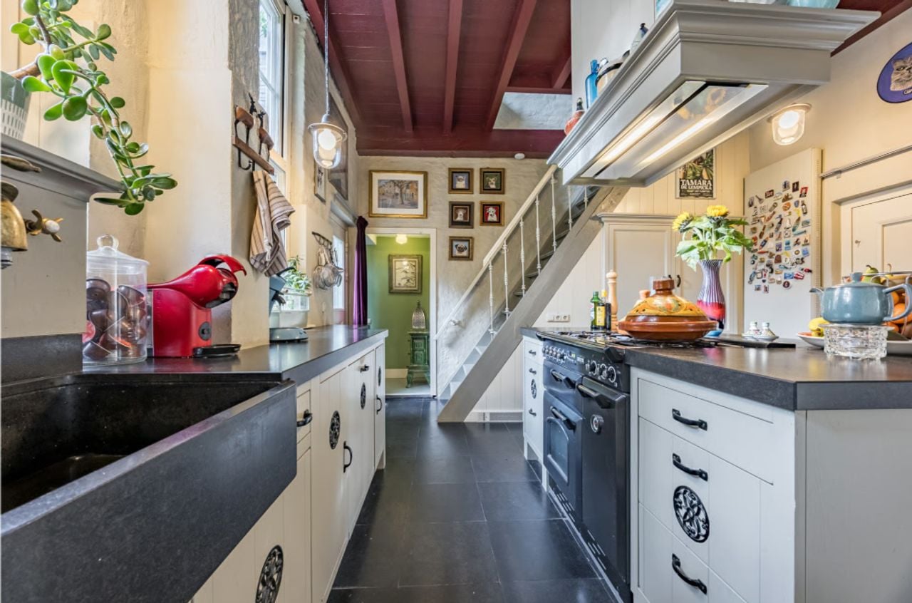 De keuken (foto: Hans Janssen Makelaars Grave).