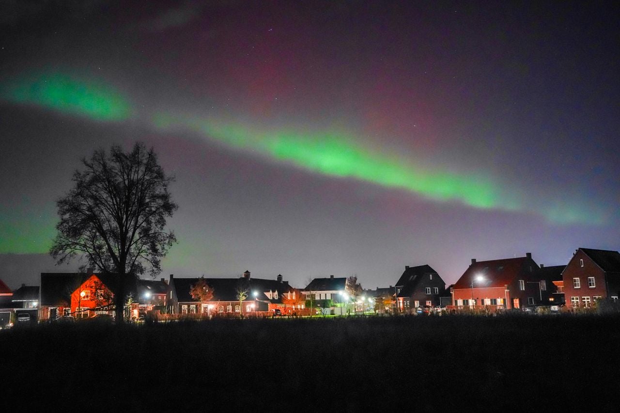 Het Noorderlicht was maandagavond te zien in onder meer Nuenen. (Foto SQ Vision).