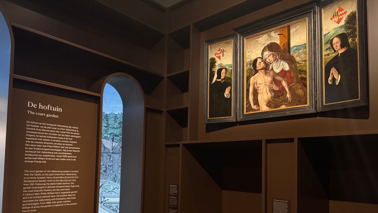 Het drieluik in het Stedelijk Museum in Breda (foto: Ralph Zijlemans)