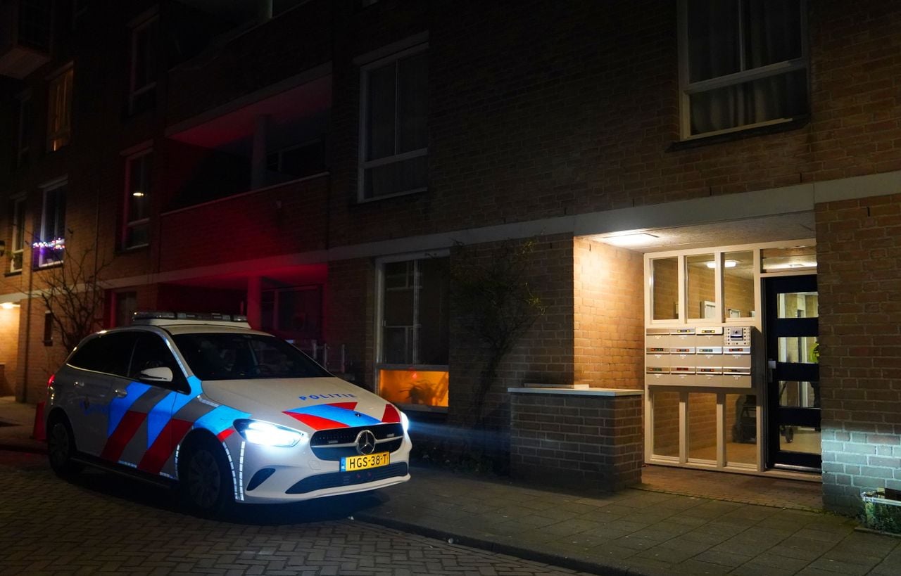 Tilburger (34) dood gevonden in huis in Den Bosch (foto: Bart Meesters / Persbureau Heitink).