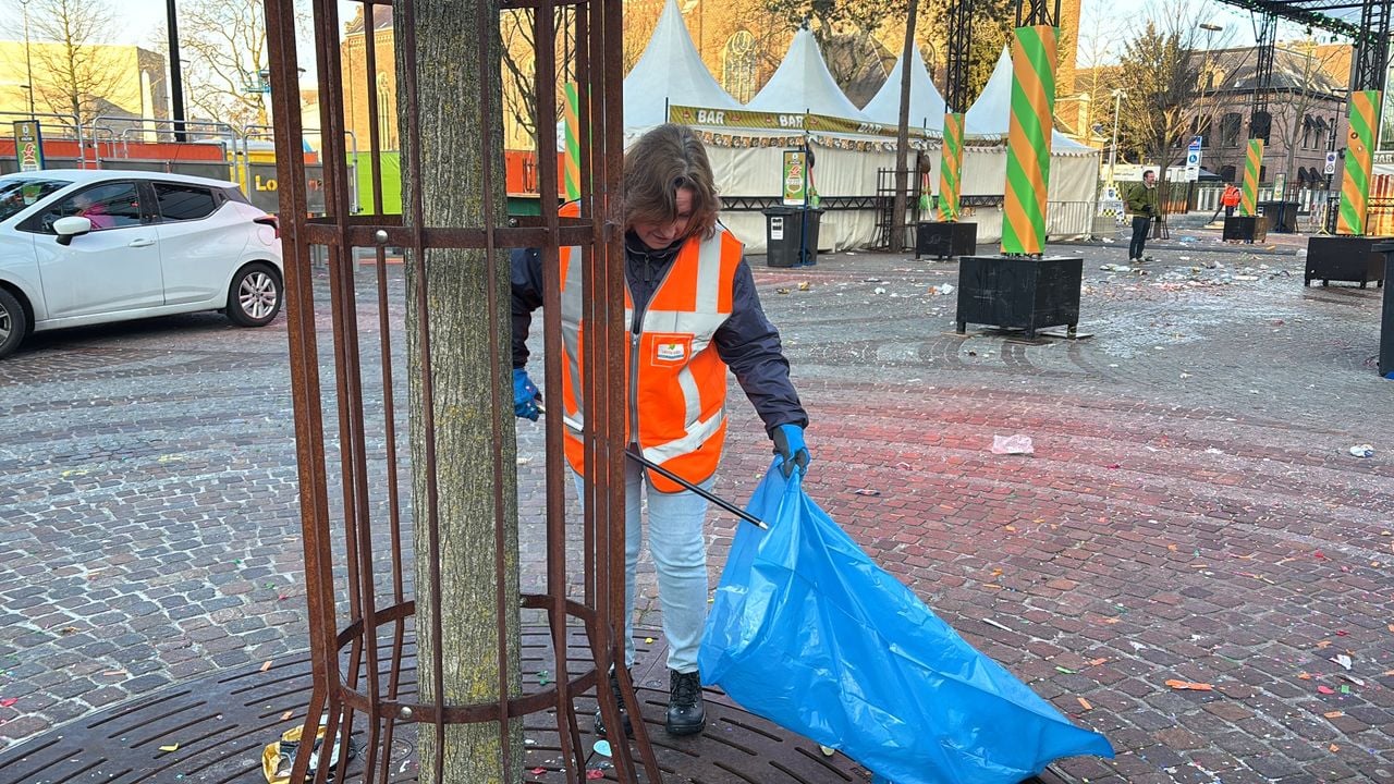 Tilburg wordt wakker (foto: Thijs den Ouden).