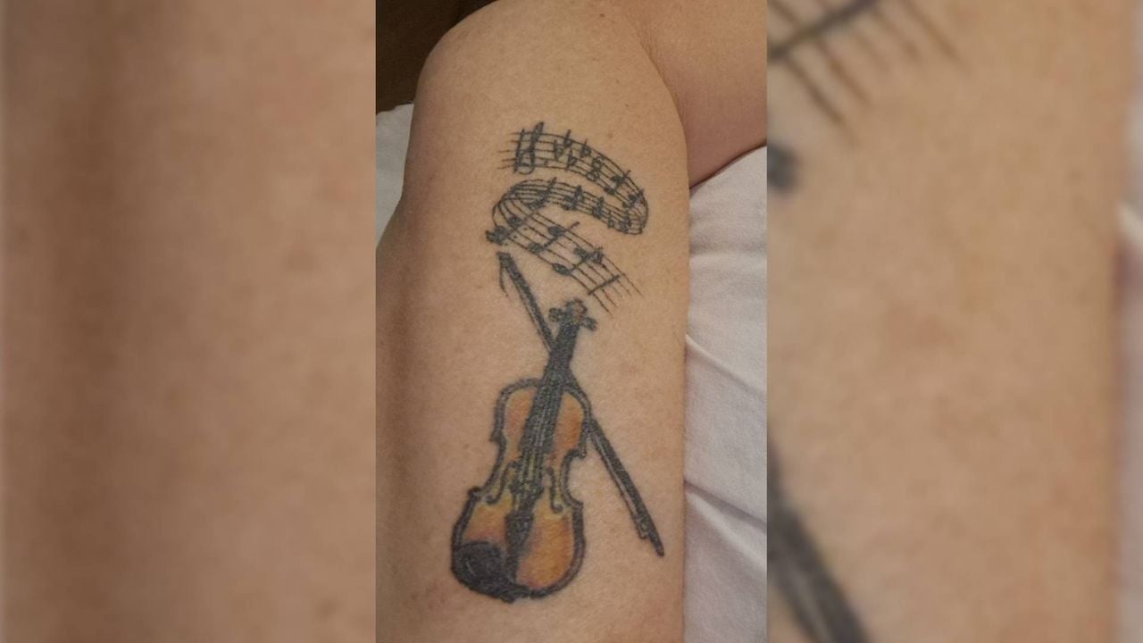 De viool met de muzieknoten (Privéfoto).