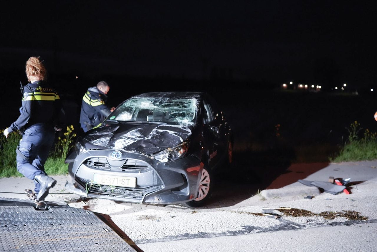 De auto bleek een deelauto te zijn (foto: Erik Haverhals / Persbureau Heitink).