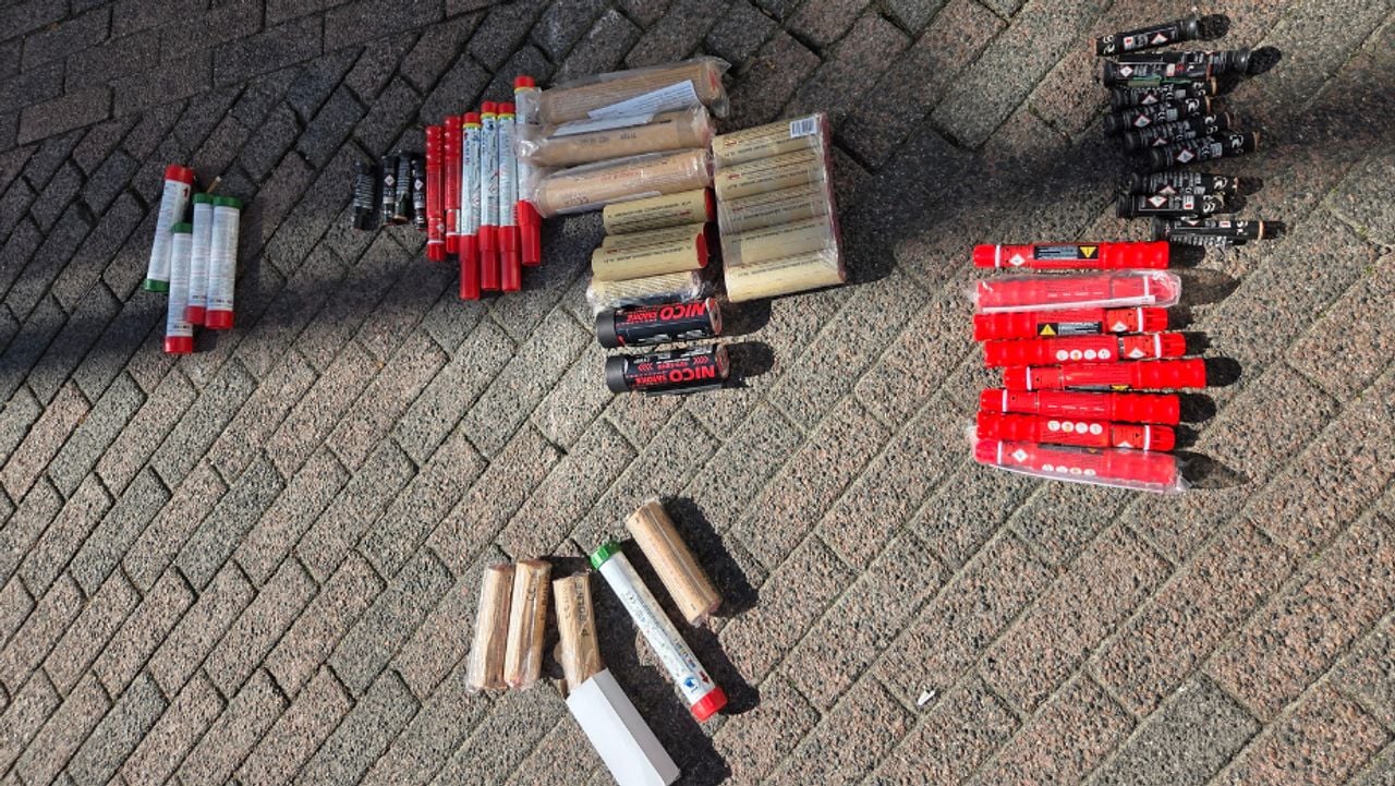 De politie en handhaving hebben al wat vuurwerk in beslag genomen (foto: politie).