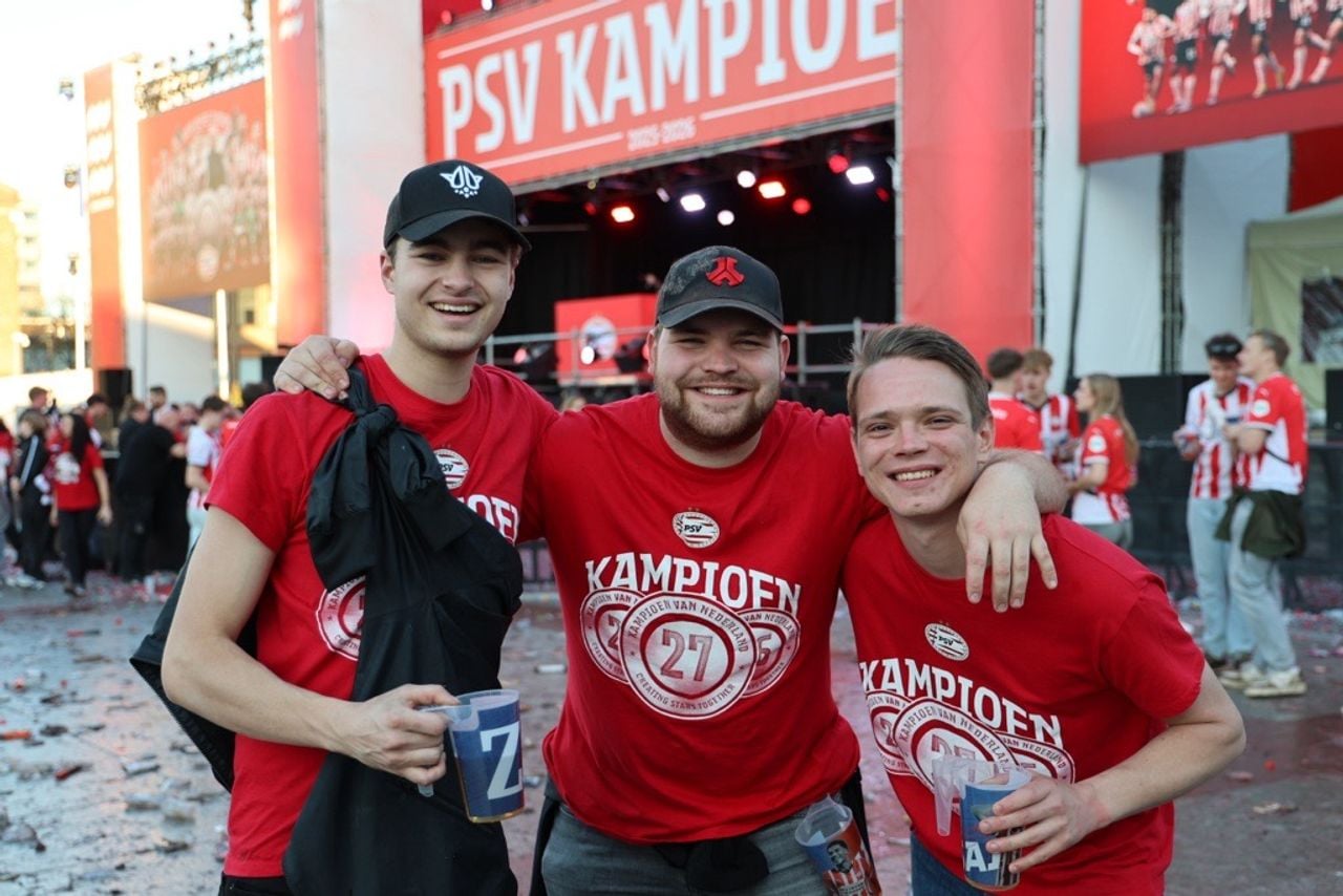 Deze drie mannen hebben een prachtweekend (Foto: Lobke Kapteijns).