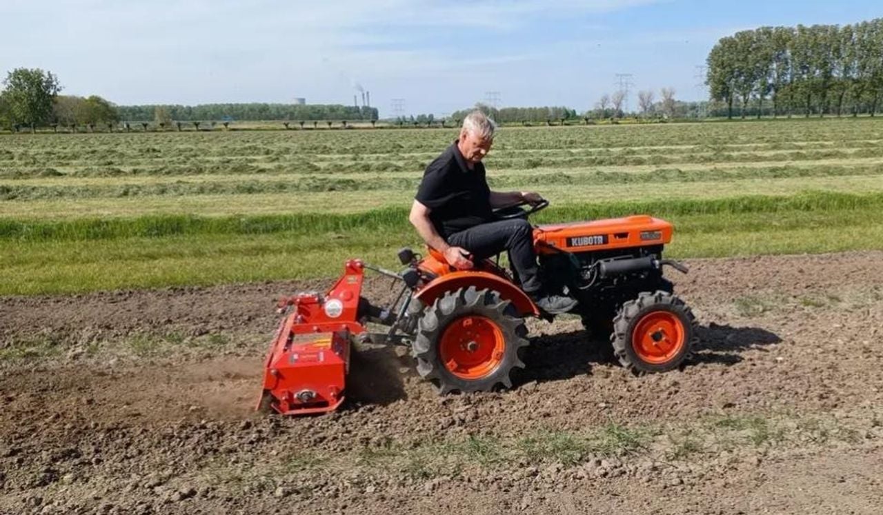 De tractor die is gestolen (eigen foto). 