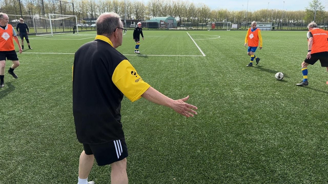 De NAC OldStars nu nog in actie. 