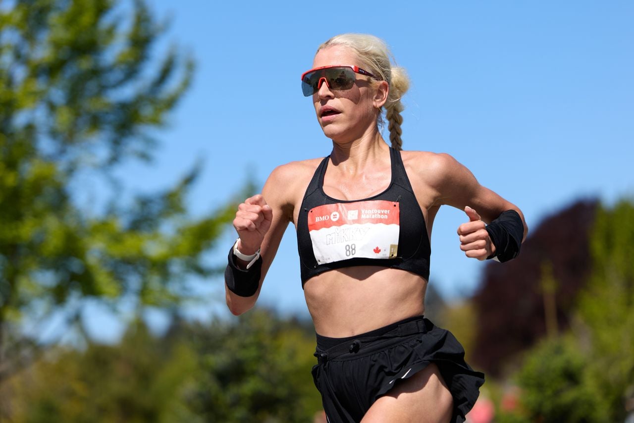 Atlete Mikky Keetels uit Schijndel schrijft Marathon Vancouver op haar naam (foto: ANP). 
