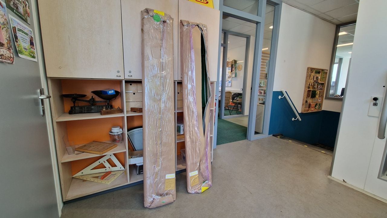 De nieuwe buddybankjes (foto: Tom Berkers).