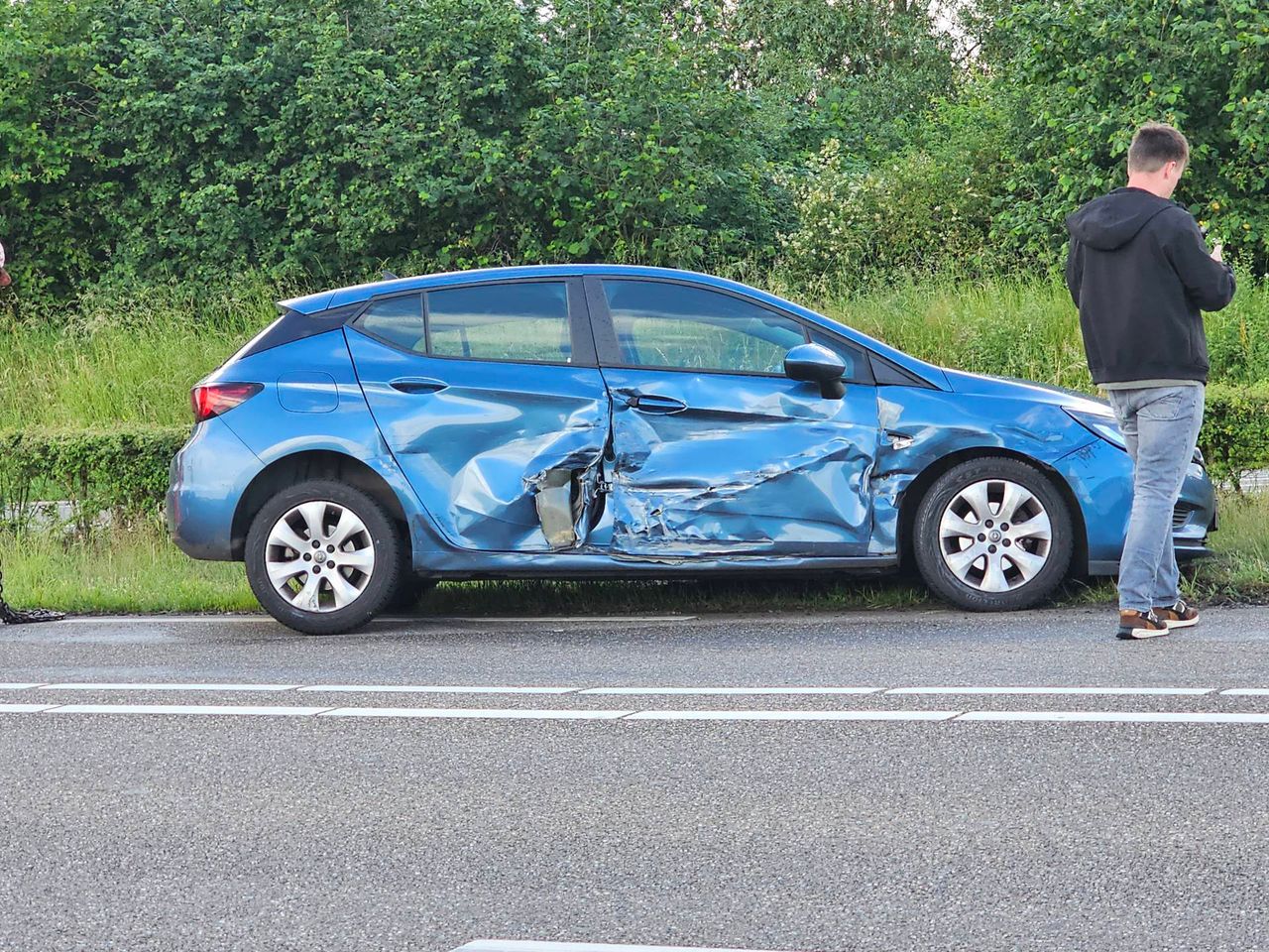 Nog een forse klapper op oprit A50 bij Veghel (foto: Addy smits / Persbureau Heitink).