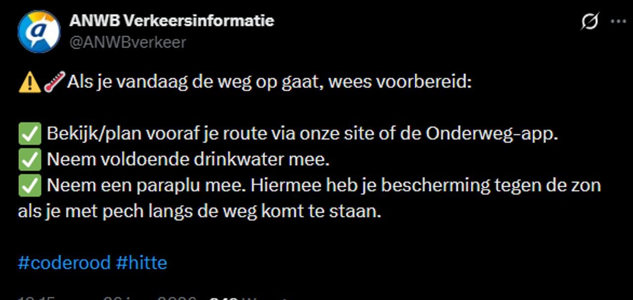 Neem een paraplu mee. ANWB geeft bijzonder reisadvies (foto: X).