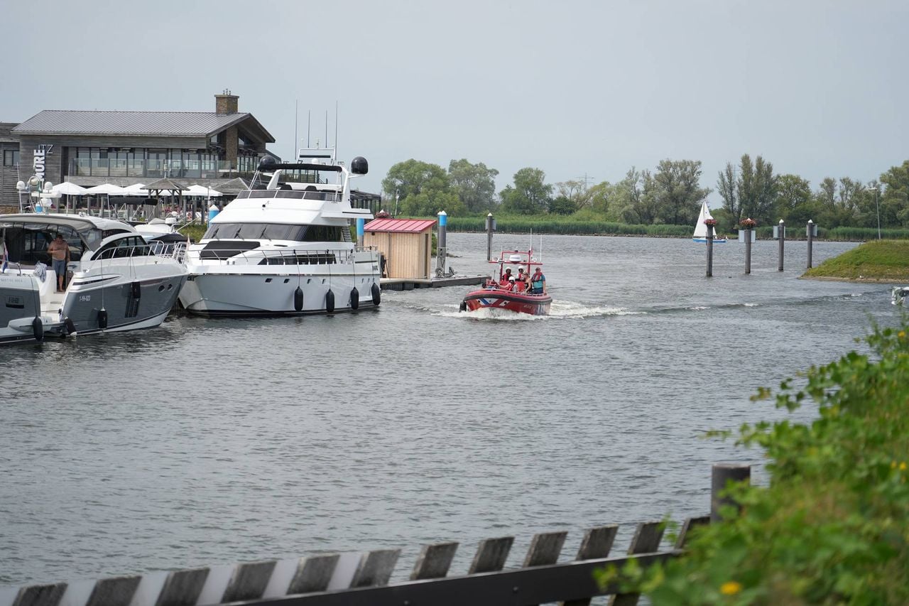 Het ongeluk gebeurde in de Biesbosch (foto: Jeroen Stuve / Persbureau Heitink).