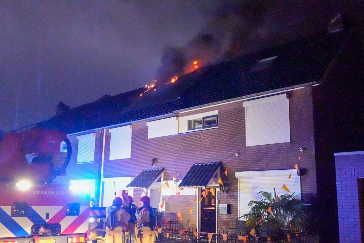 In Helmond is brand uitgebroken na blikseminslag. Foto: Persbureau Heitink