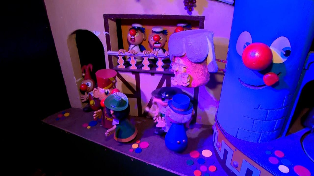 Ook Carnaval Festival is nagebouwd in de woning. (Foto: Omroep Brabant.)