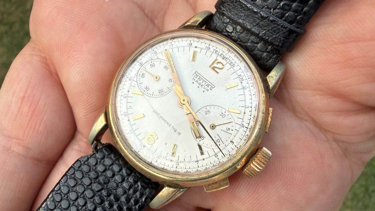 Het beroemde Pontiac horloge waarmee Wim van Est in het ravijn viel (foto: Erik Peeters).