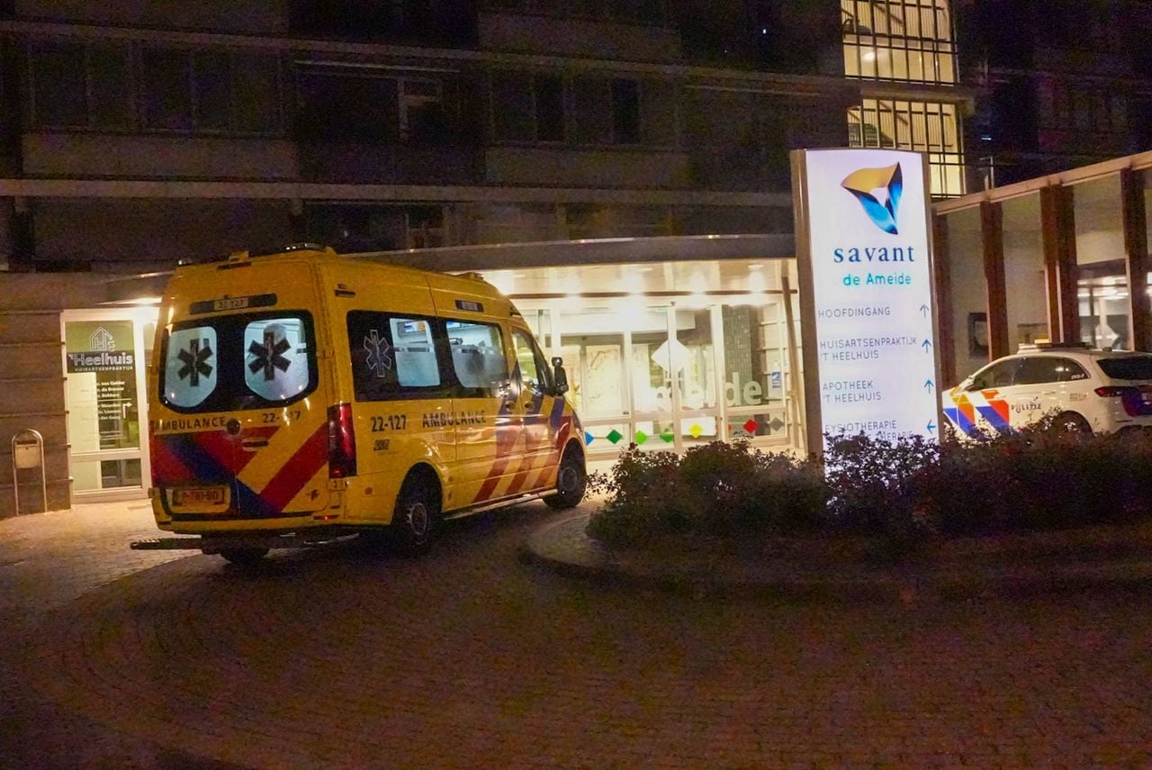 Het is niet duidelijk of het appartement onderdeel is van het woonzorgcentrum (foto: Harrie Grijseels / Persbureau Heitink).