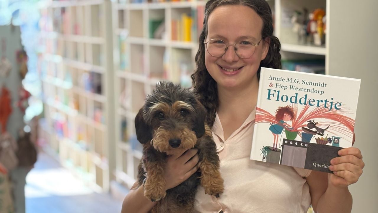 Jozefien de Leest en haar hondje Otje (Foto: Alice van der Plas)
