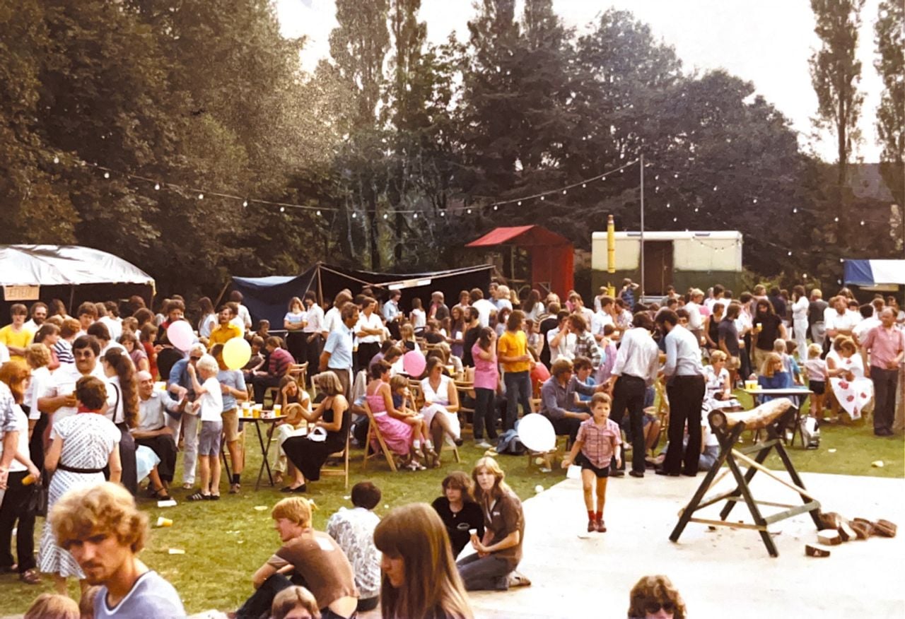 Beginjaren van Nirwana Tuinfeest (foto: Nirwana Tuinfeest).