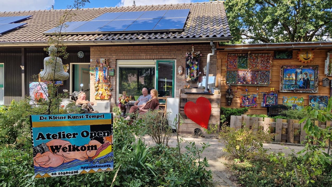 De 'Kleine Kunst-Tempel' van Frans in Odiliapeel (foto: Tom Berkers).