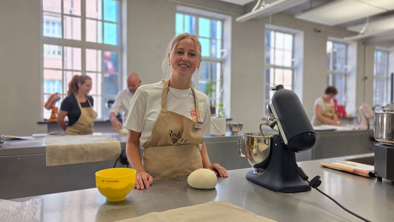 Demi in de academie van Robért van Beckhoven (foto: Noël van Hooft).