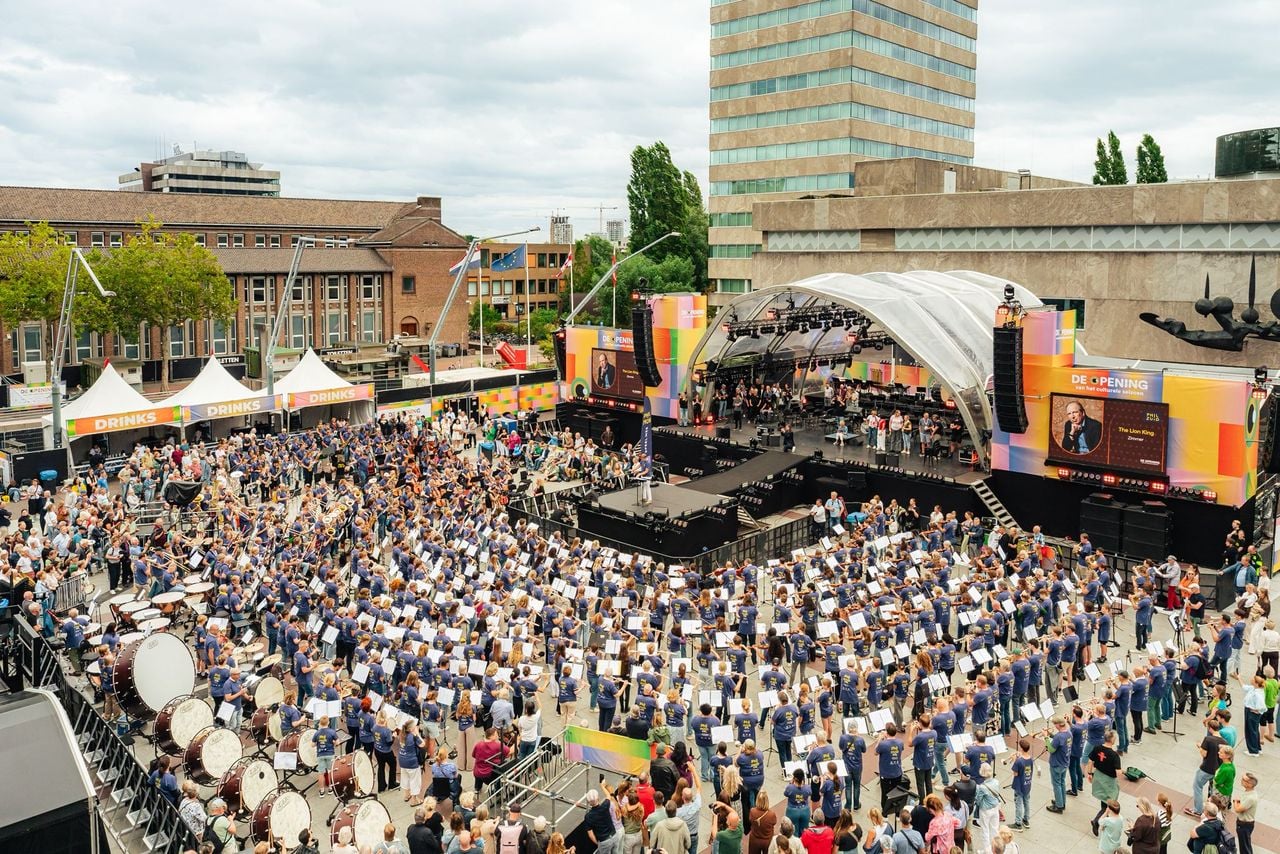 Het grootste spontane orkest (foto: Fitchd).