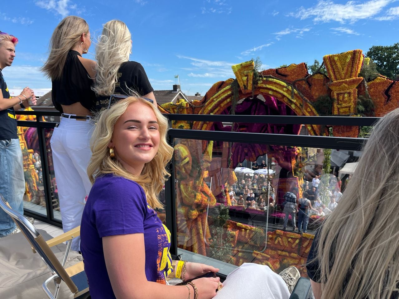 Guusje heeft de beste plek (foto: Floortje Steigenga).