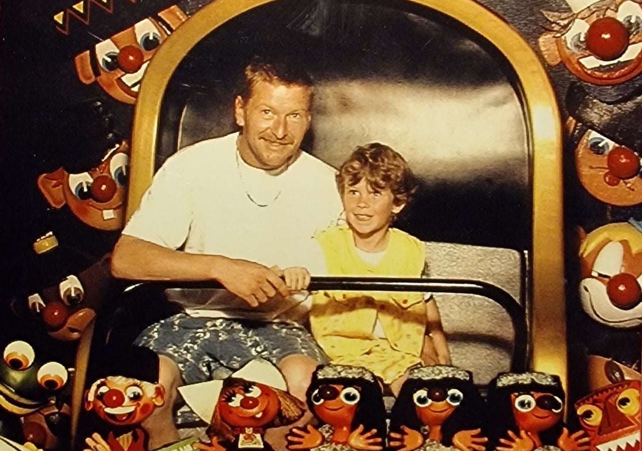 Vader Ron probeerde het leven van zijn kinderen zo leuk mogelijk te maken (foto: privé).